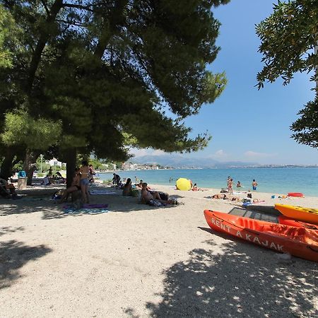 Apartment Afrodita Kastela Exterior photo