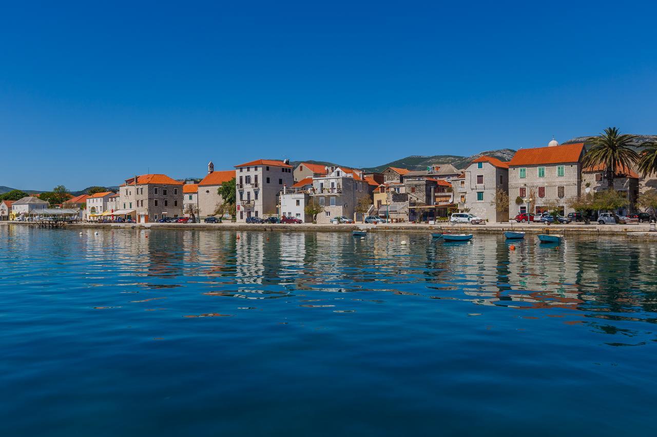 Apartment Afrodita Kastela Exterior photo